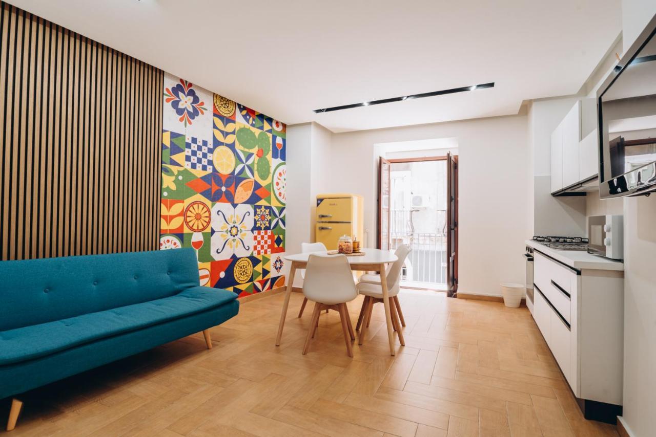 Kalos Apartments カターニア エクステリア 写真